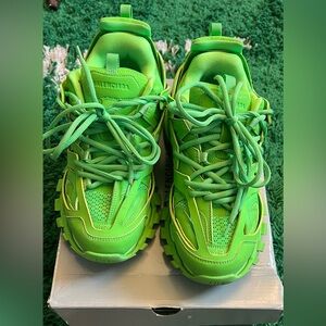 Slime green balenciaga size 43 size 10